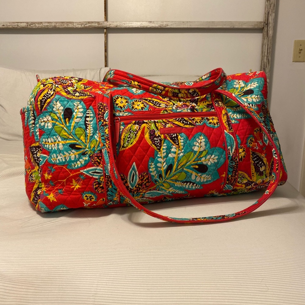 Vera Bradley duffle bag